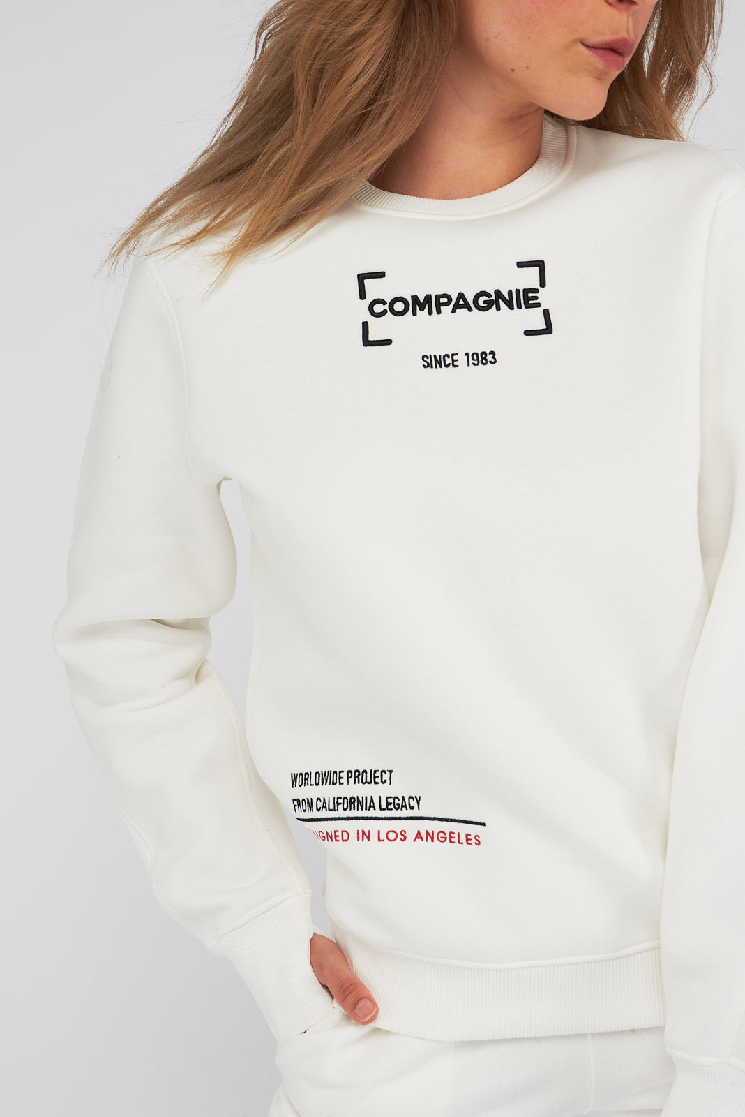 SWEAT COL ROND BRODERIE 2
